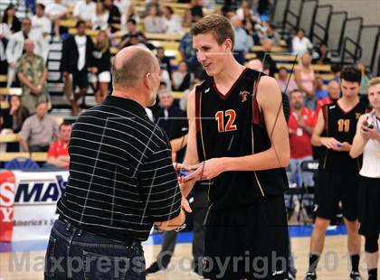 Thumbnail 1 in La Costa Canyon vs. Esperanza (CIF SoCal Regional D2 Final) photogallery.