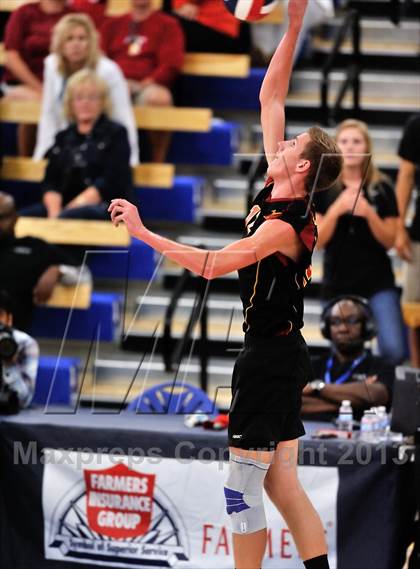 Thumbnail 2 in La Costa Canyon vs. Esperanza (CIF SoCal Regional D2 Final) photogallery.