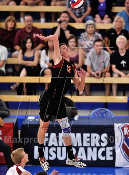 Thumbnail 1 in La Costa Canyon vs. Esperanza (CIF SoCal Regional D2 Final) photogallery.