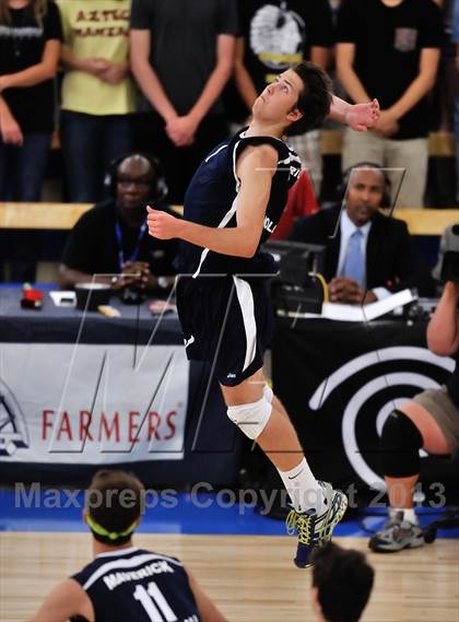 Thumbnail 2 in La Costa Canyon vs. Esperanza (CIF SoCal Regional D2 Final) photogallery.
