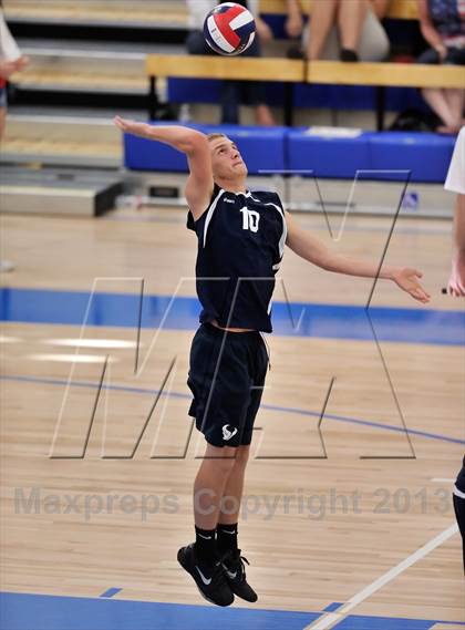 Thumbnail 2 in La Costa Canyon vs. Esperanza (CIF SoCal Regional D2 Final) photogallery.