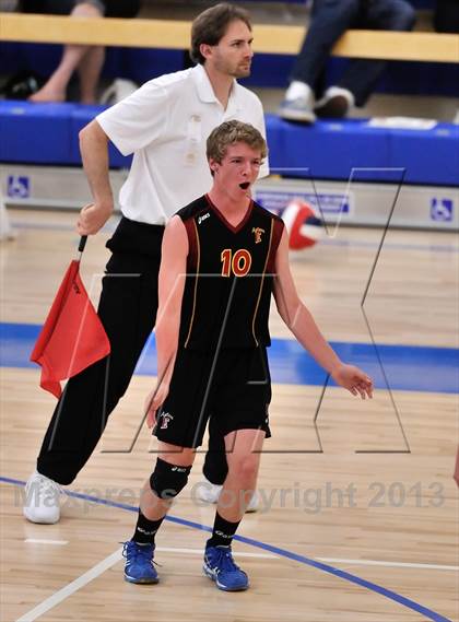 Thumbnail 2 in La Costa Canyon vs. Esperanza (CIF SoCal Regional D2 Final) photogallery.