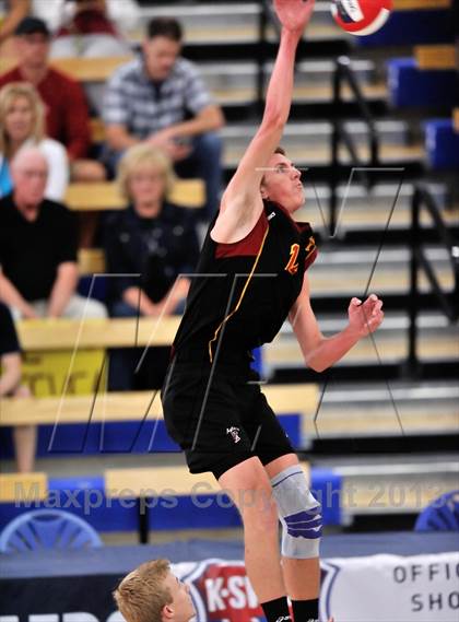 Thumbnail 1 in La Costa Canyon vs. Esperanza (CIF SoCal Regional D2 Final) photogallery.