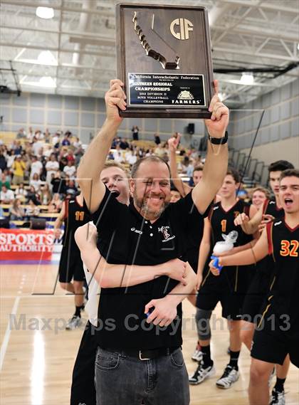 Thumbnail 2 in La Costa Canyon vs. Esperanza (CIF SoCal Regional D2 Final) photogallery.