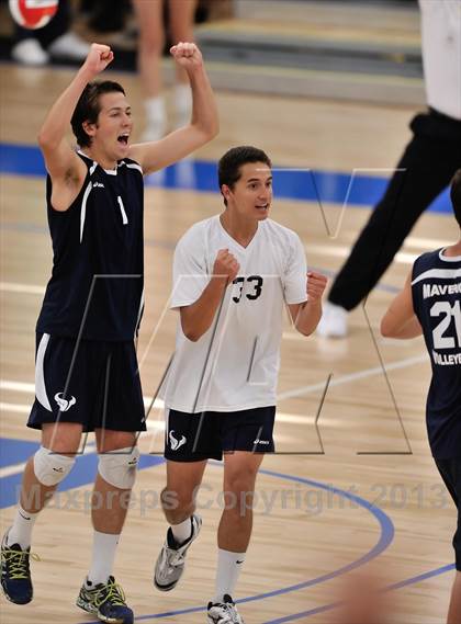 Thumbnail 3 in La Costa Canyon vs. Esperanza (CIF SoCal Regional D2 Final) photogallery.