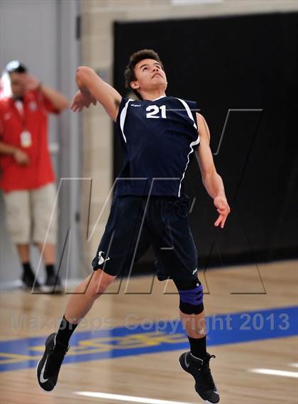 Thumbnail 2 in La Costa Canyon vs. Esperanza (CIF SoCal Regional D2 Final) photogallery.