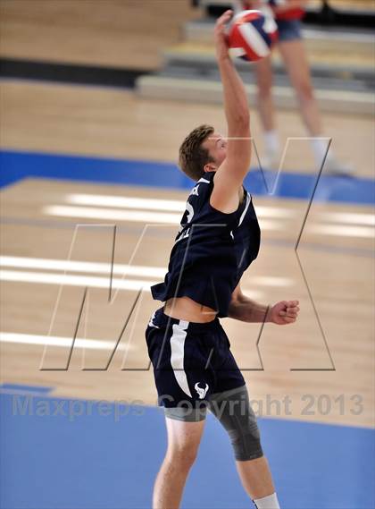 Thumbnail 1 in La Costa Canyon vs. Esperanza (CIF SoCal Regional D2 Final) photogallery.