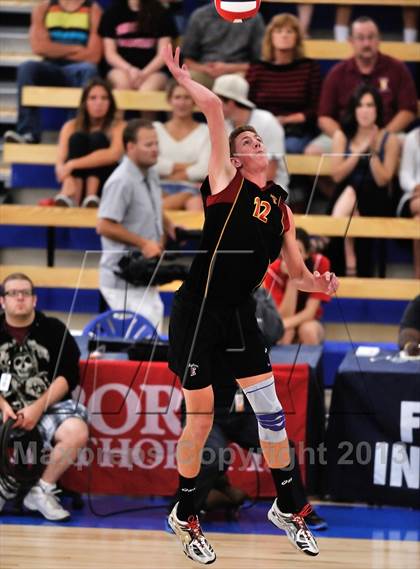 Thumbnail 1 in La Costa Canyon vs. Esperanza (CIF SoCal Regional D2 Final) photogallery.