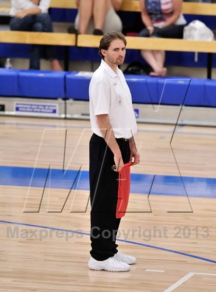 Thumbnail 3 in La Costa Canyon vs. Esperanza (CIF SoCal Regional D2 Final) photogallery.