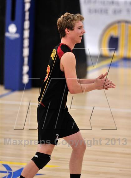 Thumbnail 2 in La Costa Canyon vs. Esperanza (CIF SoCal Regional D2 Final) photogallery.