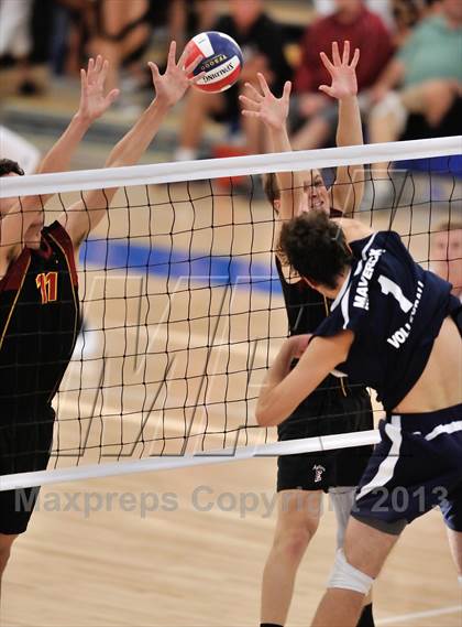 Thumbnail 1 in La Costa Canyon vs. Esperanza (CIF SoCal Regional D2 Final) photogallery.
