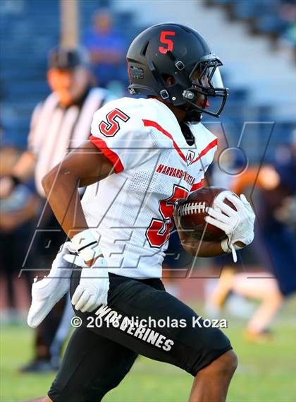 Thumbnail 2 in Harvard-Westlake vs. Birmingham photogallery.