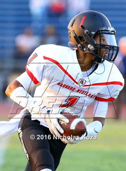 Thumbnail 2 in Harvard-Westlake vs. Birmingham photogallery.