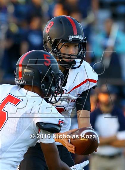 Thumbnail 3 in Harvard-Westlake vs. Birmingham photogallery.