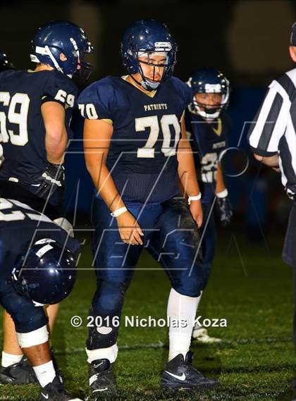 Thumbnail 2 in Harvard-Westlake vs. Birmingham photogallery.