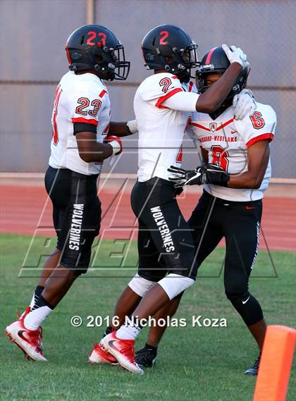 Thumbnail 3 in Harvard-Westlake vs. Birmingham photogallery.