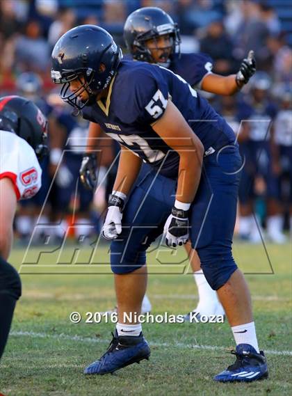 Thumbnail 3 in Harvard-Westlake vs. Birmingham photogallery.