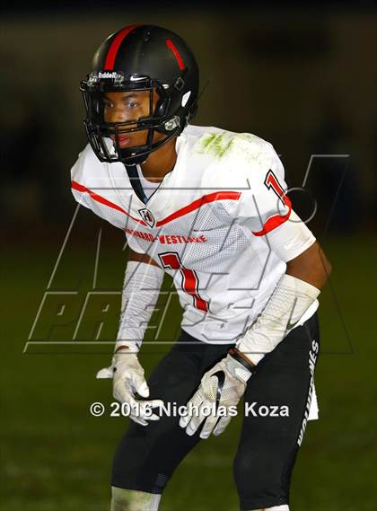Thumbnail 2 in Harvard-Westlake vs. Birmingham photogallery.