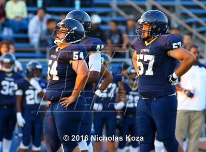 Thumbnail 3 in Harvard-Westlake vs. Birmingham photogallery.