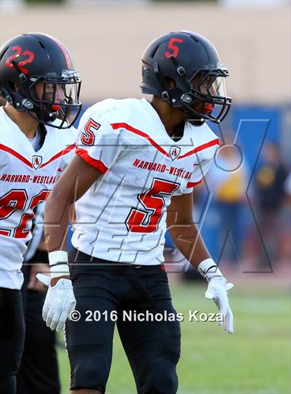 Thumbnail 3 in Harvard-Westlake vs. Birmingham photogallery.