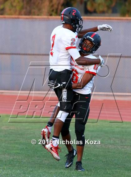 Thumbnail 2 in Harvard-Westlake vs. Birmingham photogallery.