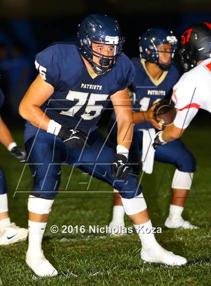 Thumbnail 2 in Harvard-Westlake vs. Birmingham photogallery.
