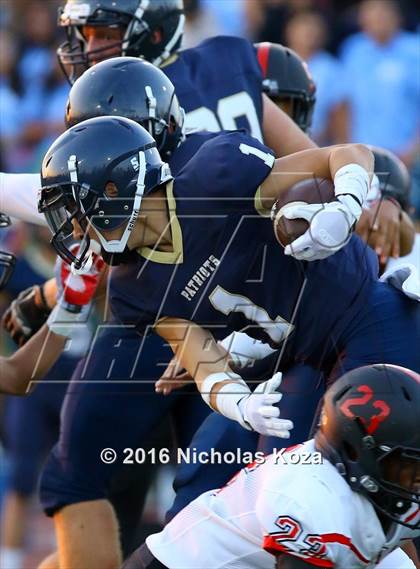 Thumbnail 3 in Harvard-Westlake vs. Birmingham photogallery.