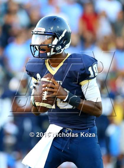 Thumbnail 3 in Harvard-Westlake vs. Birmingham photogallery.