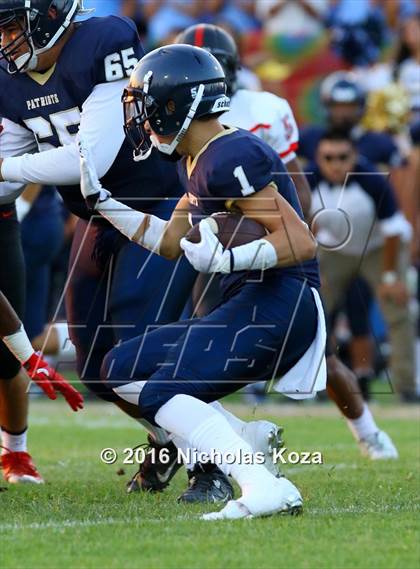 Thumbnail 1 in Harvard-Westlake vs. Birmingham photogallery.