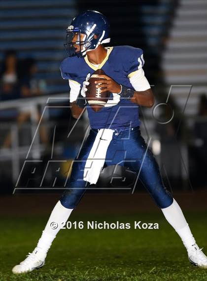Thumbnail 3 in Harvard-Westlake vs. Birmingham photogallery.