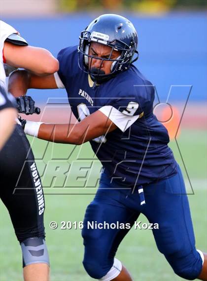 Thumbnail 1 in Harvard-Westlake vs. Birmingham photogallery.