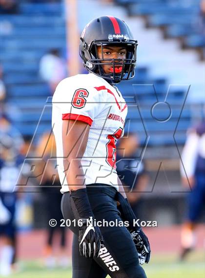 Thumbnail 2 in Harvard-Westlake vs. Birmingham photogallery.