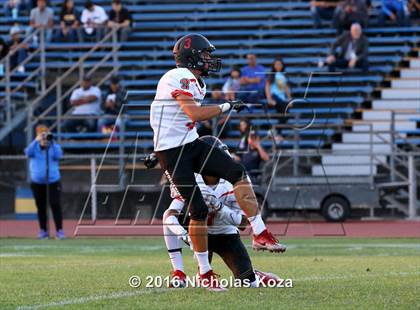 Thumbnail 3 in Harvard-Westlake vs. Birmingham photogallery.