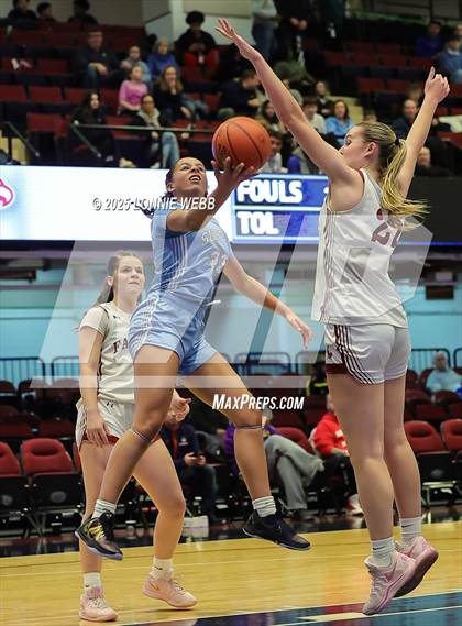Thumbnail 3 in Albertus Magnus vs. Suffern (NYSPHSAA Section 1 Class AAA Semifinal) photogallery.
