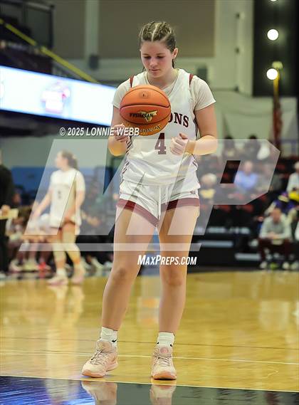 Thumbnail 1 in Albertus Magnus vs. Suffern (NYSPHSAA Section 1 Class AAA Semifinal) photogallery.
