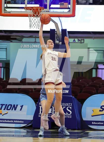 Thumbnail 3 in Albertus Magnus vs. Suffern (NYSPHSAA Section 1 Class AAA Semifinal) photogallery.