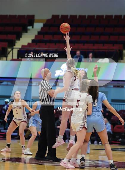 Thumbnail 2 in Albertus Magnus vs. Suffern (NYSPHSAA Section 1 Class AAA Semifinal) photogallery.