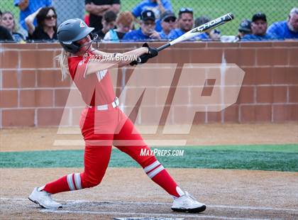 Thumbnail 2 in Van vs Sulphur Springs (UIL Softball 4A Region 2 Regional Quarterfinal) photogallery.