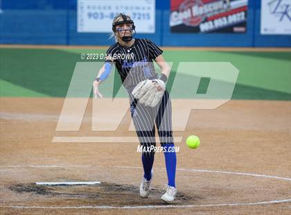 Thumbnail 2 in Van vs Sulphur Springs (UIL Softball 4A Region 2 Regional Quarterfinal) photogallery.