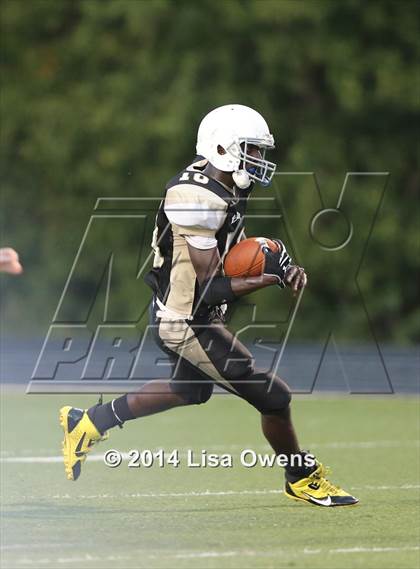 Thumbnail 3 in Boyd  Red vs Plano East photogallery.