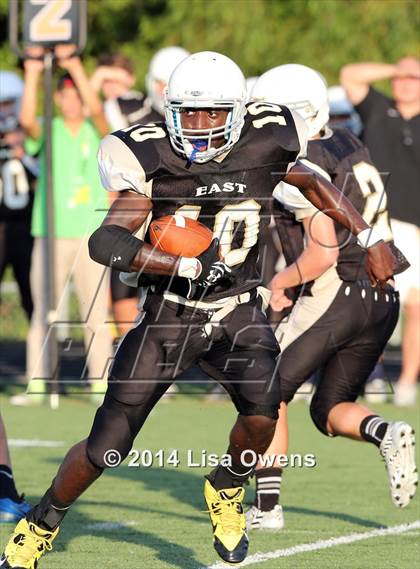 Thumbnail 1 in Boyd  Red vs Plano East photogallery.