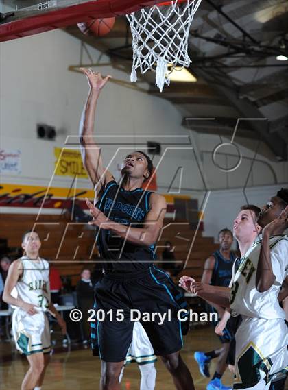 Thumbnail 3 in Damien vs. Renaissance Academy (La Canada Holiday Tournament) photogallery.
