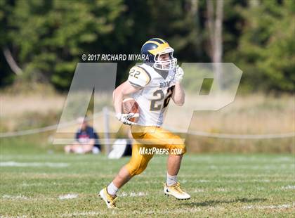 Thumbnail 3 in Bow @ Belmont-Gilford photogallery.
