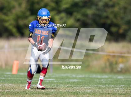 Thumbnail 3 in Bow @ Belmont-Gilford photogallery.
