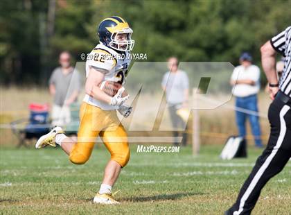 Thumbnail 1 in Bow @ Belmont-Gilford photogallery.