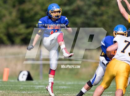 Thumbnail 2 in Bow @ Belmont-Gilford photogallery.