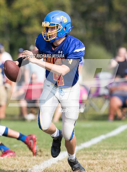 Thumbnail 3 in Bow @ Belmont-Gilford photogallery.