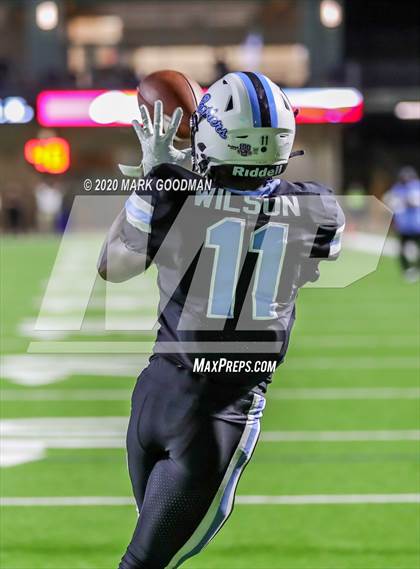 Thumbnail 3 in Barbers Hill vs. Paetow photogallery.