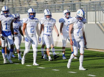 Thumbnail 2 in Barbers Hill vs. Paetow photogallery.