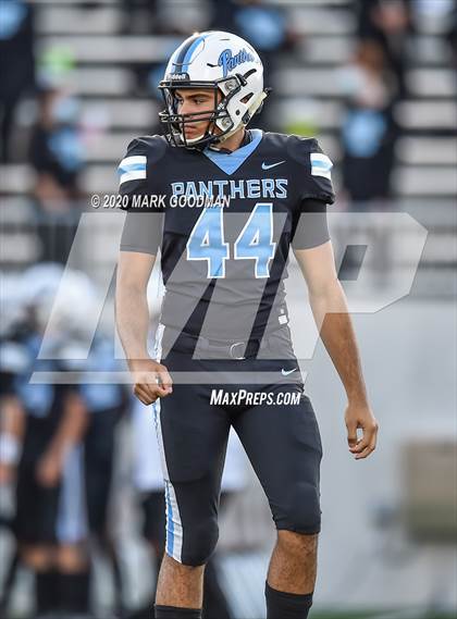 Thumbnail 1 in Barbers Hill vs. Paetow photogallery.